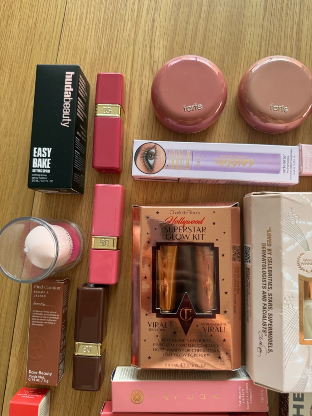 Brand NEW, Never Used Glam Makeup Set - Picture 6 of 7